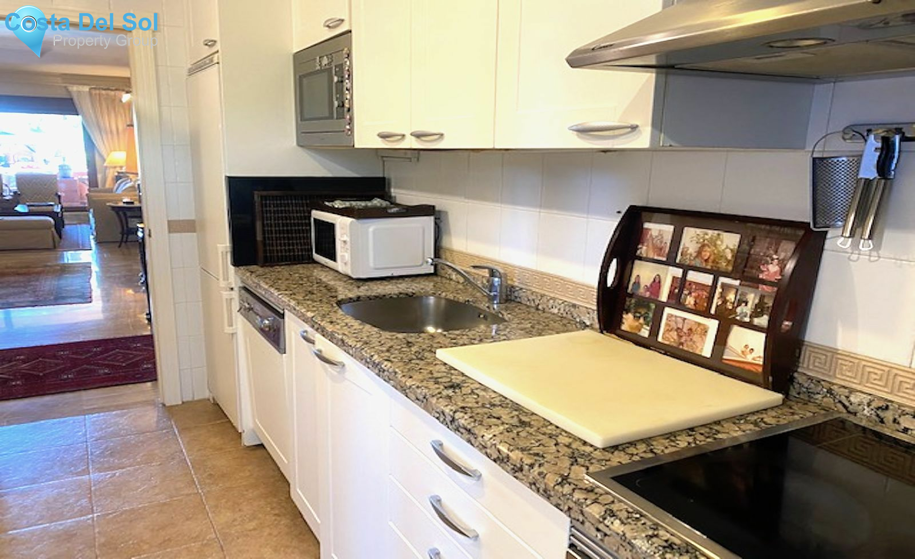 Ground Floor Apartment in Guadalmina Baja-1187526