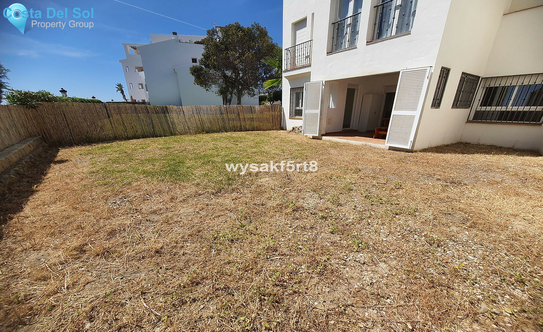 Ground Floor Apartment in La Duquesa-1263675