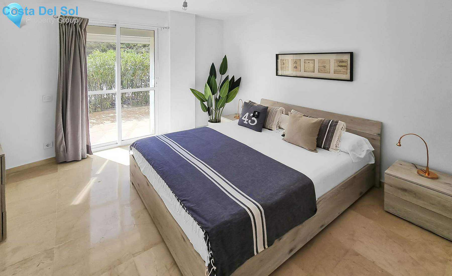 Ground Floor Apartment in La Duquesa-1403446