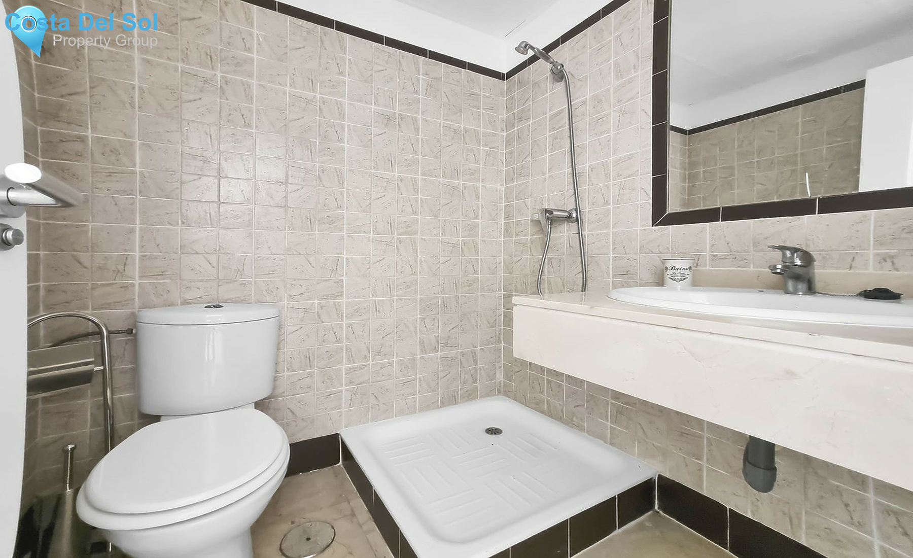 Ground Floor Apartment in La Duquesa-1403448