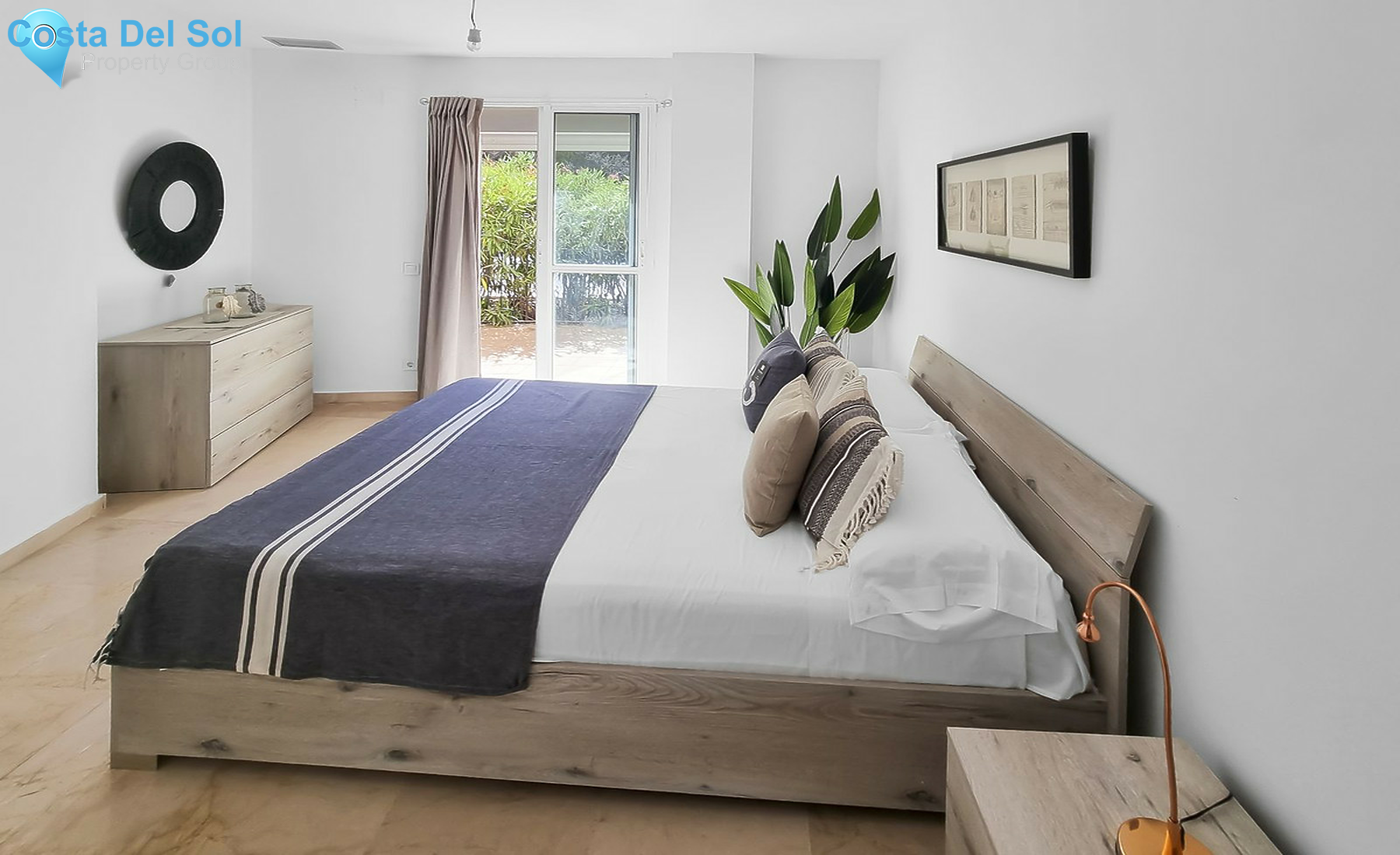 Ground Floor Apartment in La Duquesa-1403449