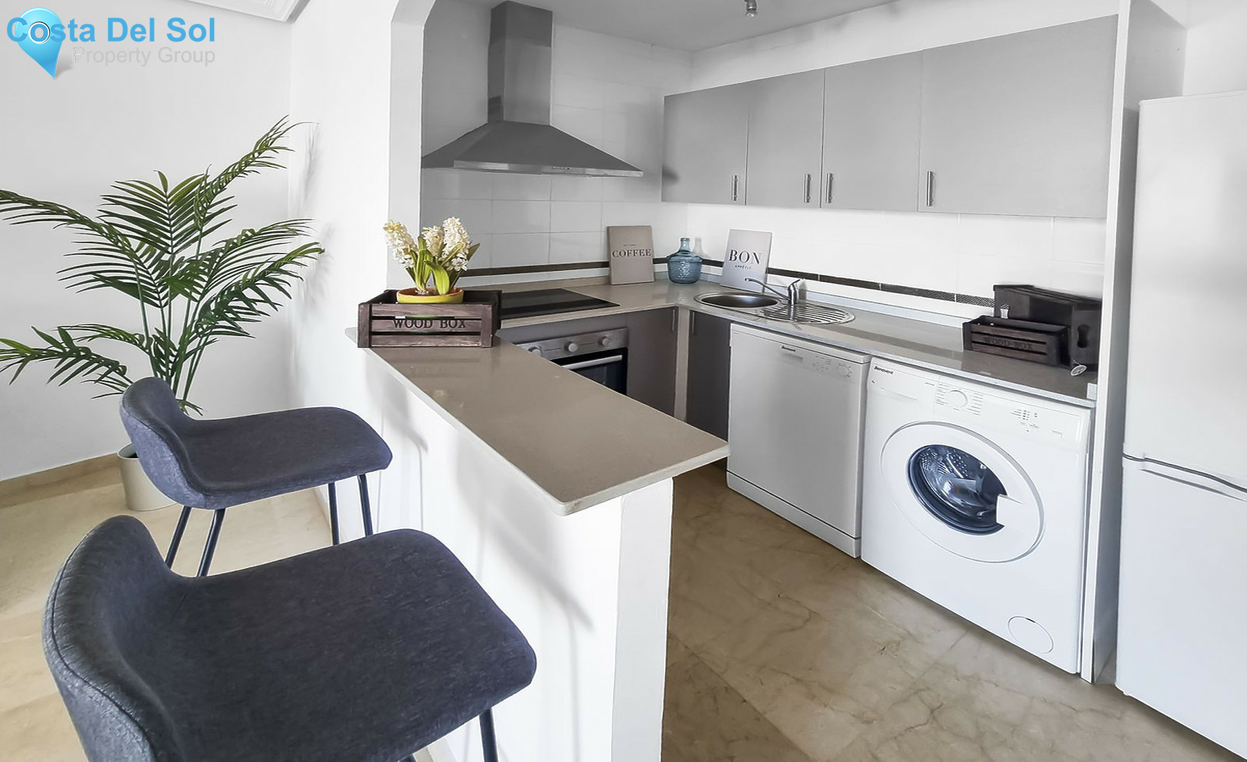 Ground Floor Apartment in La Duquesa-1403440