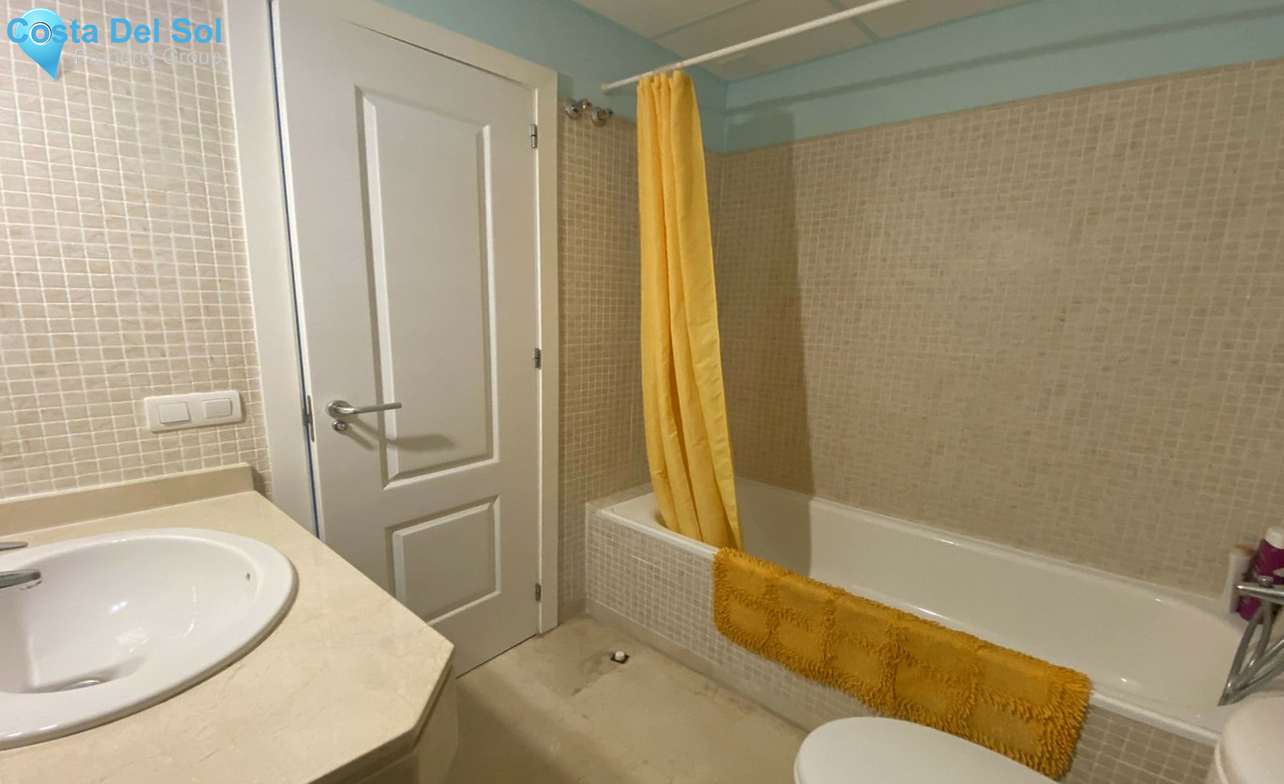 Ground Floor Apartment in La Duquesa-1500680