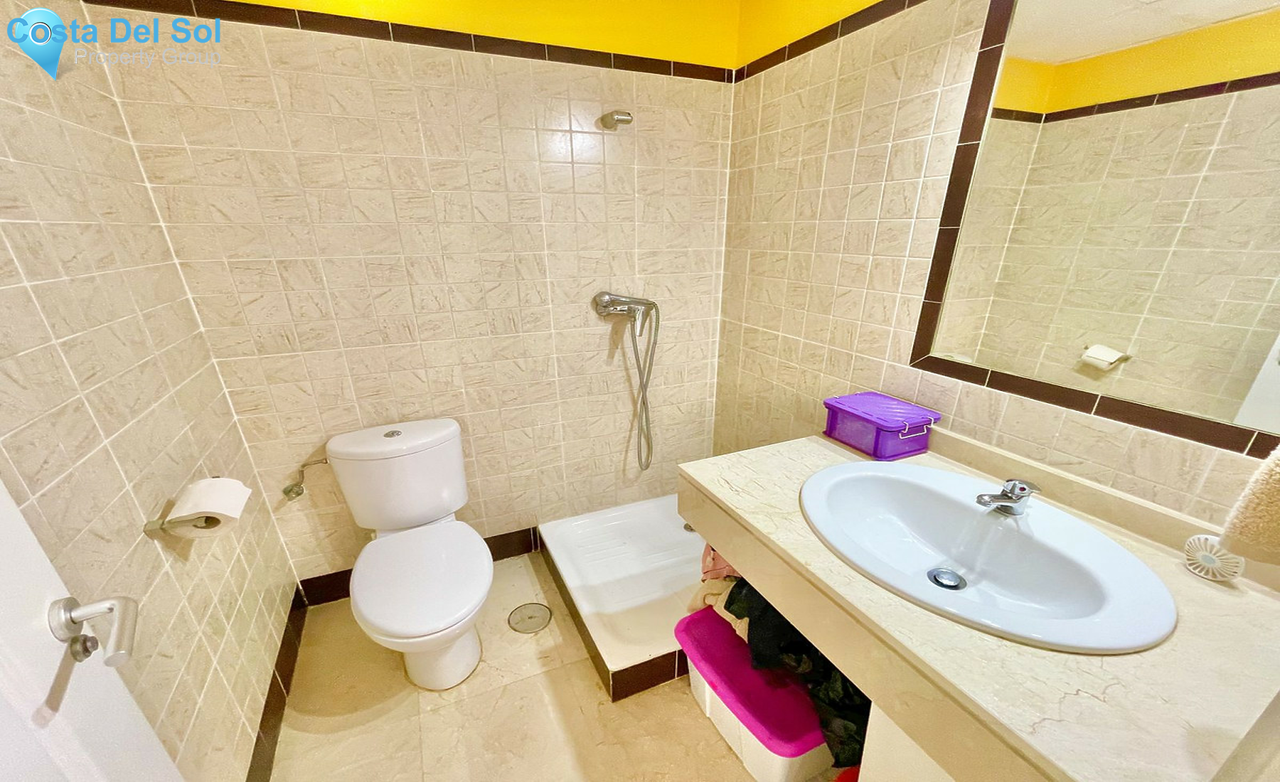 Ground Floor Apartment in La Duquesa-1537016