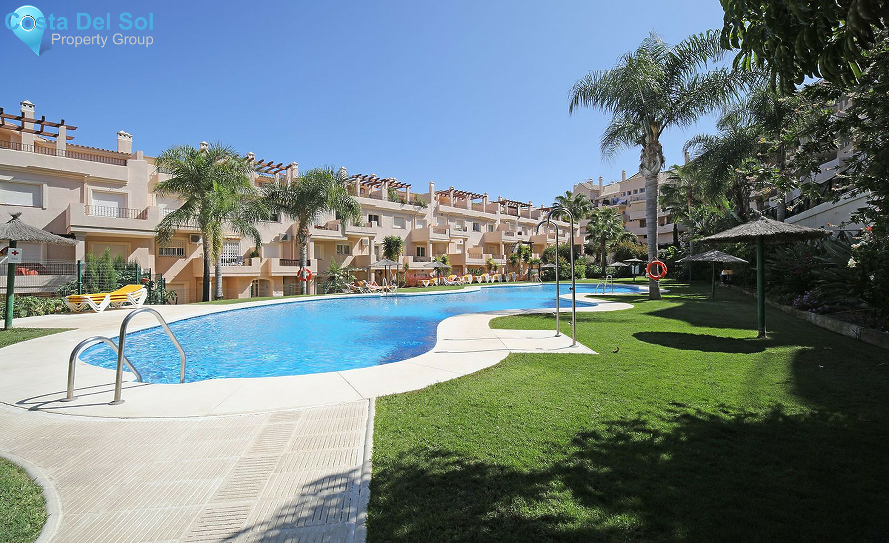 Ground Floor Apartment in La Duquesa-1537018