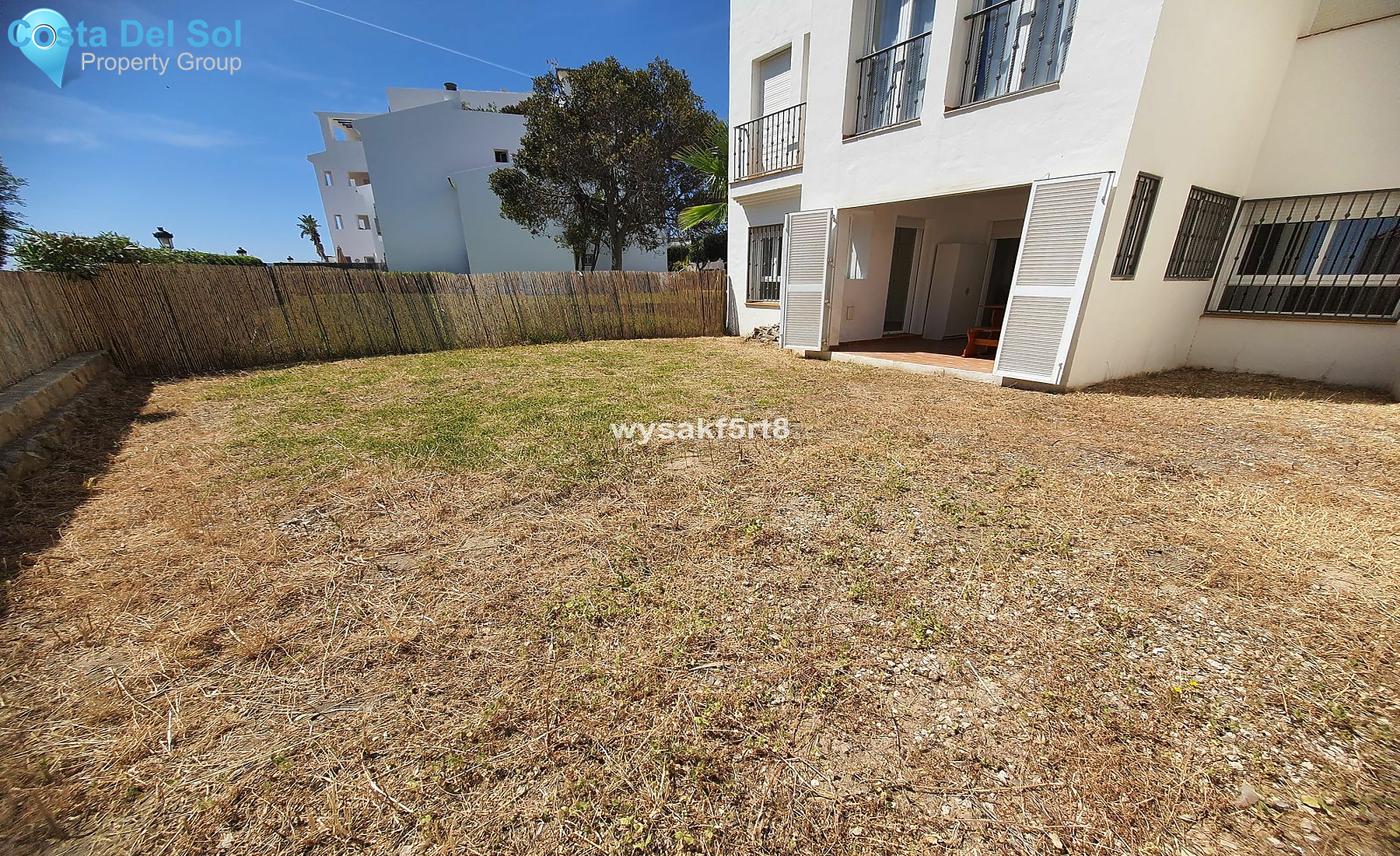 Ground Floor Apartment in La Duquesa-1175236