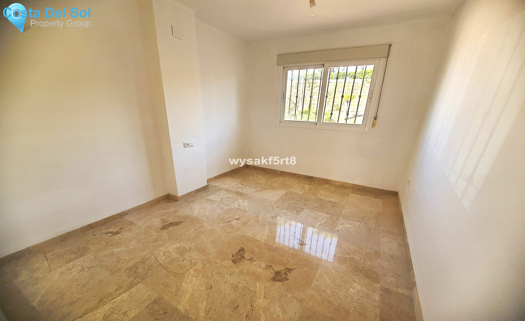 Ground Floor Apartment in La Duquesa-1175244