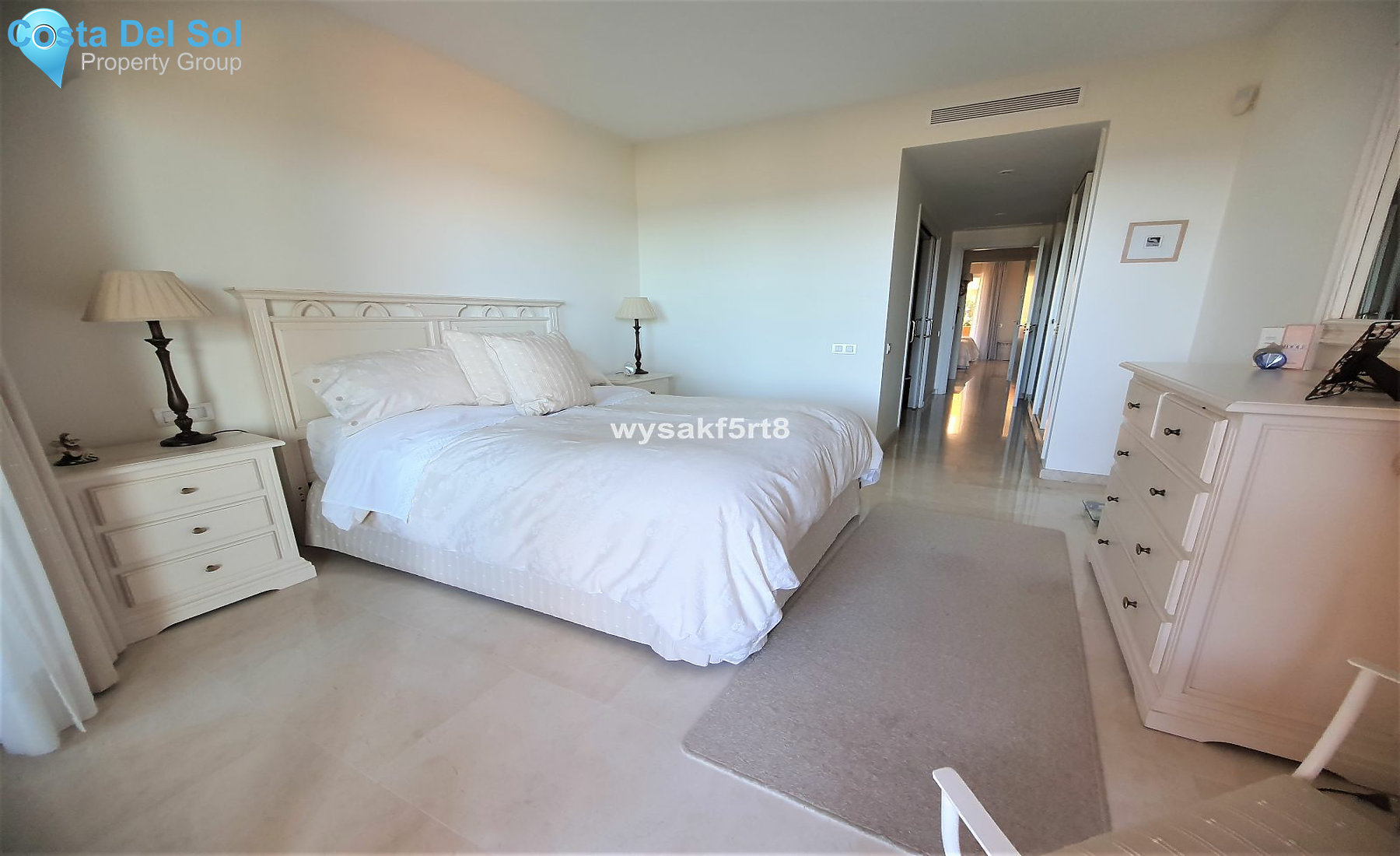 Ground Floor Apartment in La Duquesa-1395720