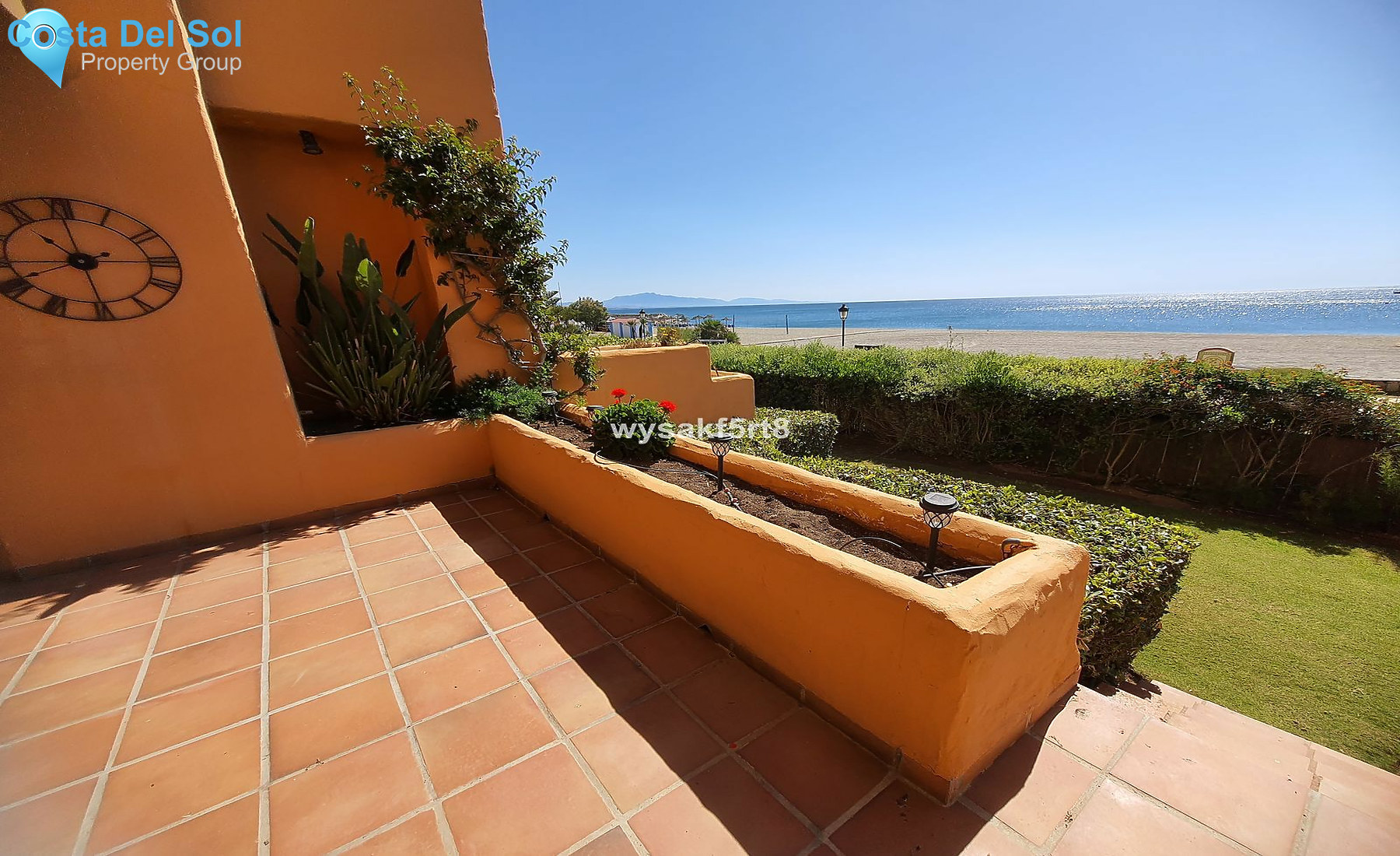 Ground Floor Apartment in La Duquesa-1395724