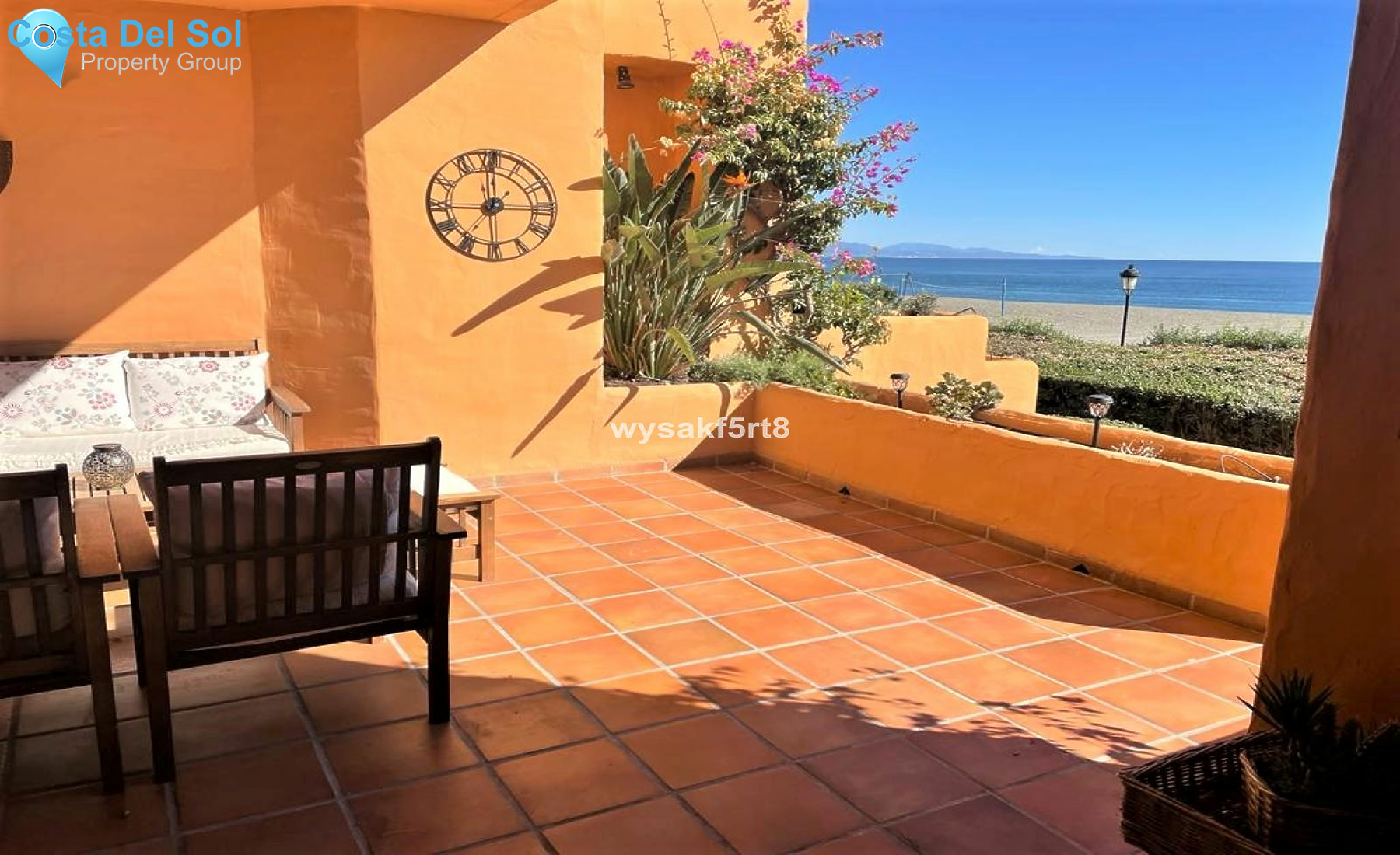 Ground Floor Apartment in La Duquesa-1395725