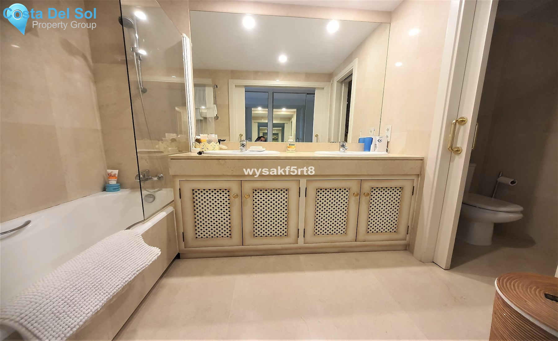 Ground Floor Apartment in La Duquesa-1395727