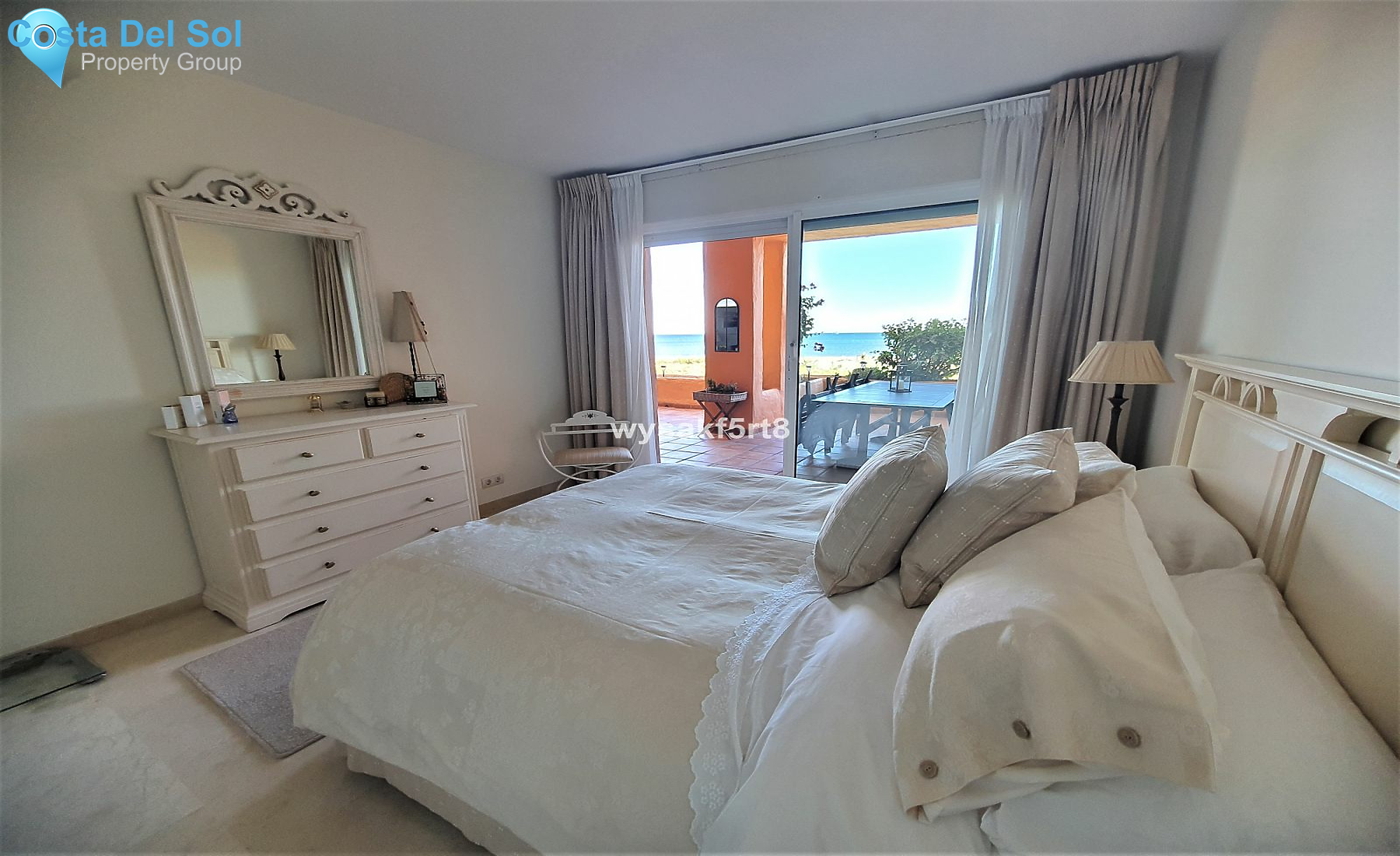 Ground Floor Apartment in La Duquesa-1395719