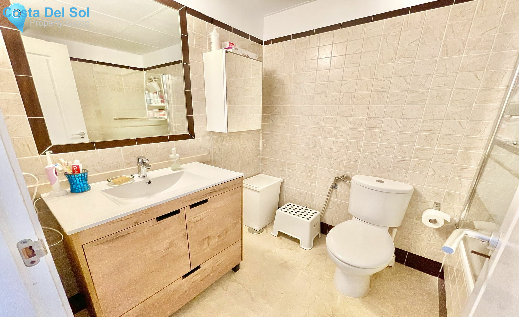 Ground Floor Apartment in La Duquesa-1483050