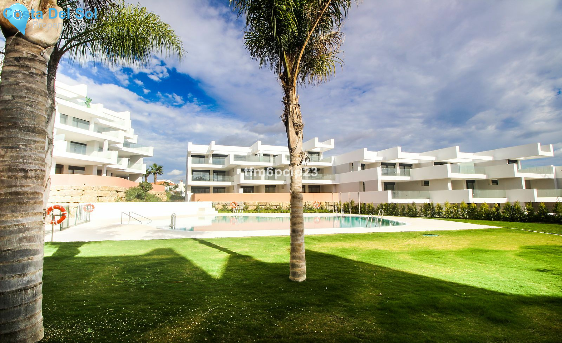 Ground Floor Apartment in La Duquesa-1493023