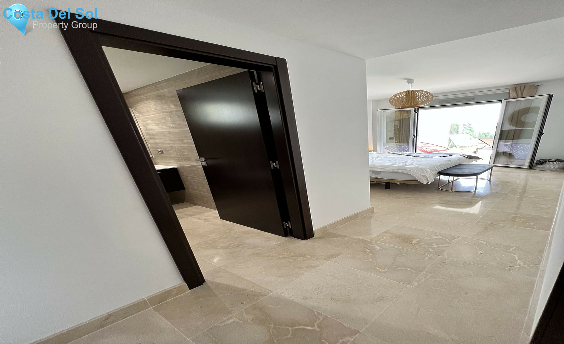 Ground Floor Apartment in La Mairena-1403259