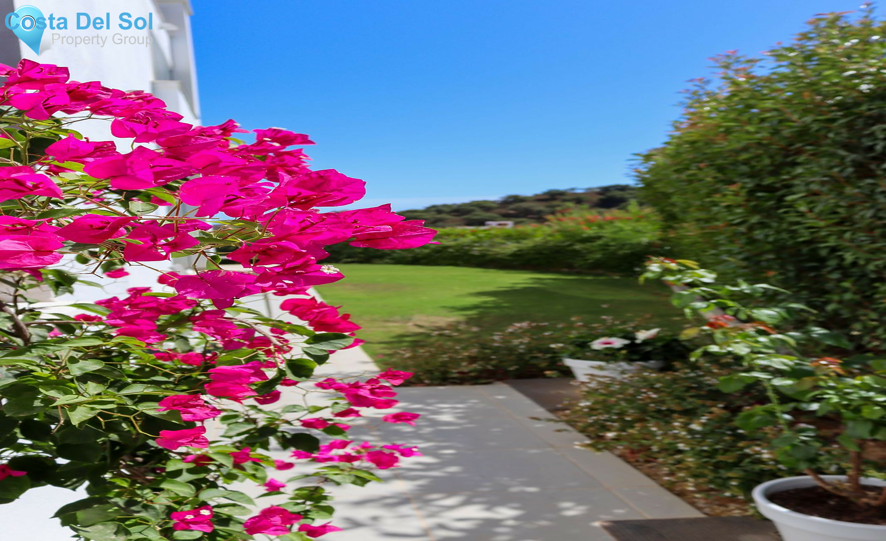 Ground Floor Apartment in La Mairena-1460598