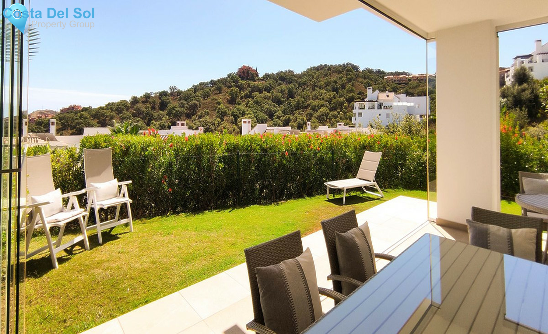 Ground Floor Apartment in La Mairena-1460592