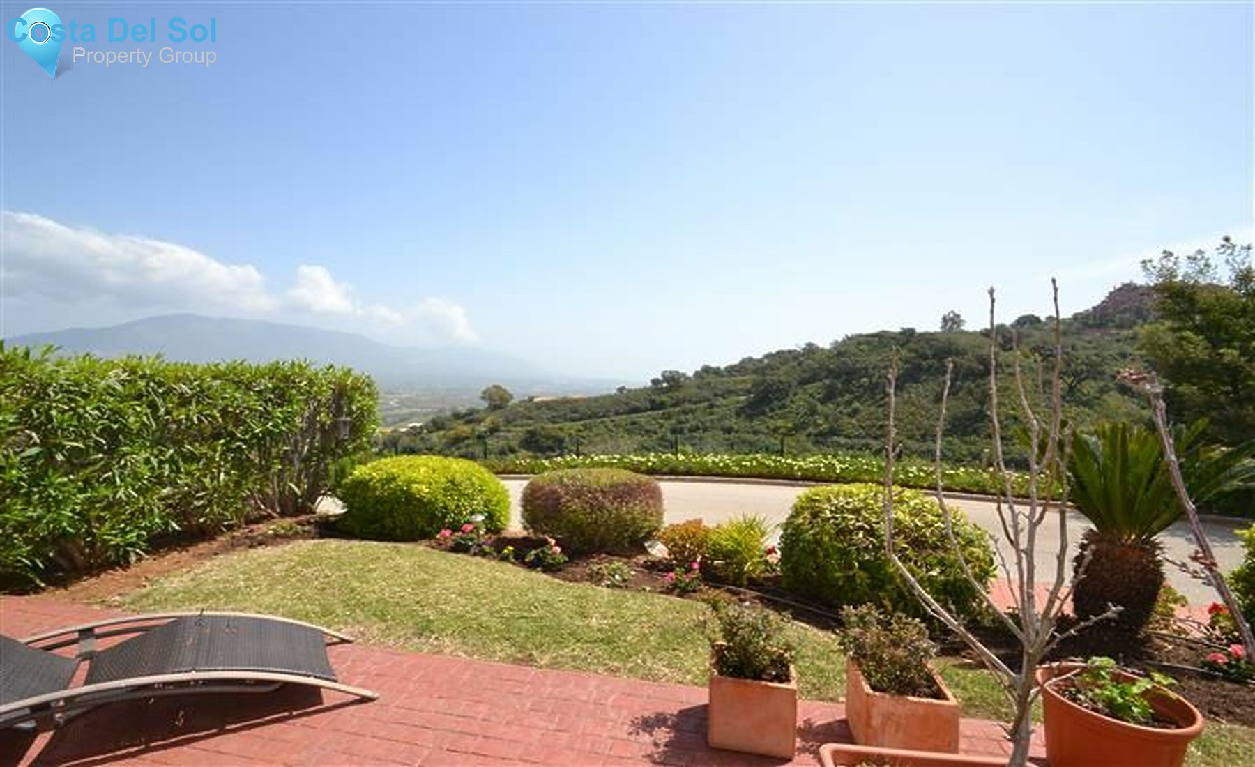 Ground Floor Apartment in La Mairena-1226646