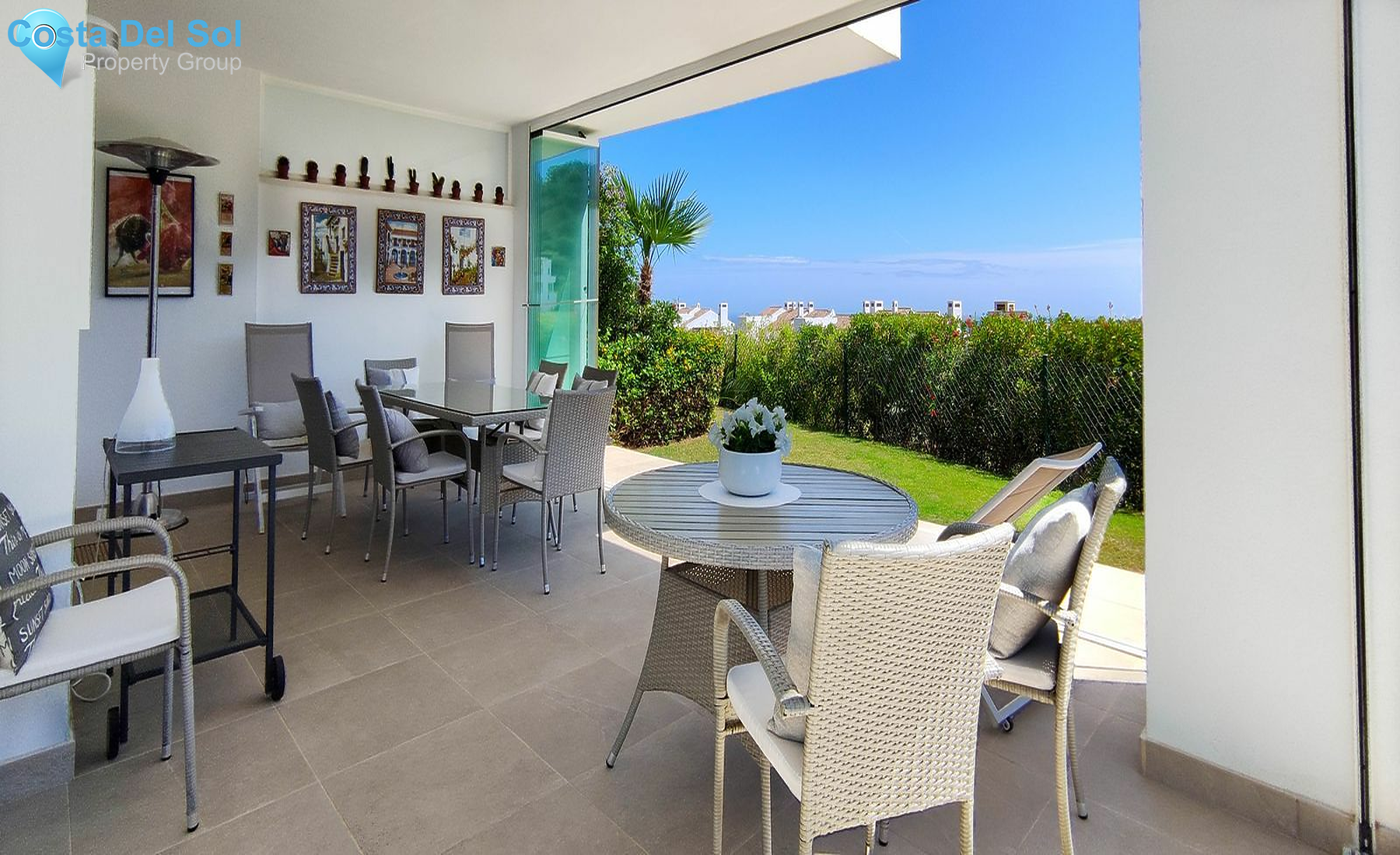 Ground Floor Apartment in La Mairena-1419053