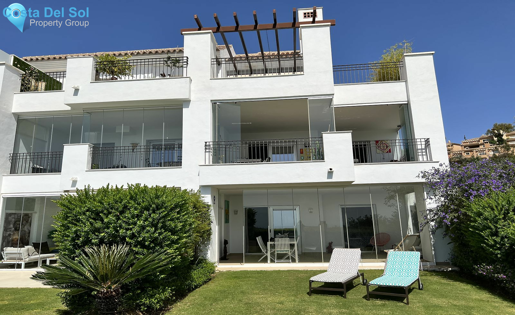 Ground Floor Apartment in La Mairena-1448555
