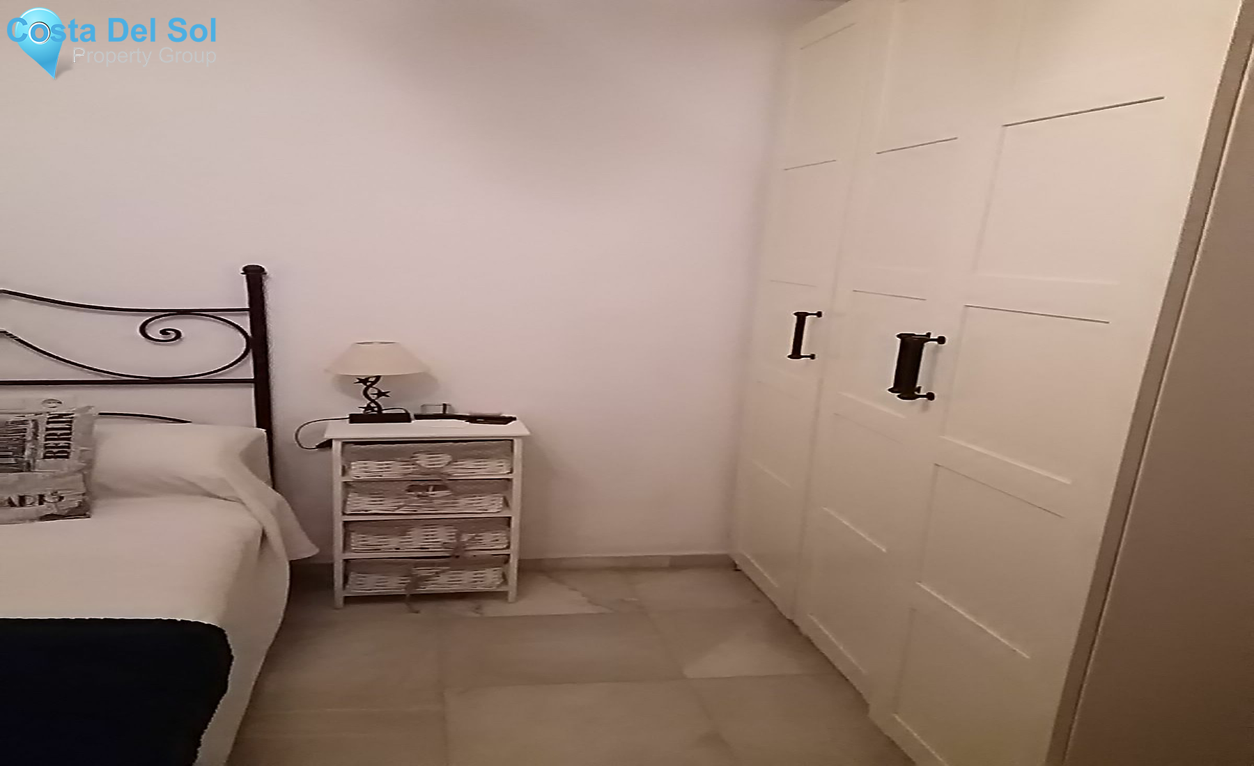 Ground Floor Apartment in Las Lagunas-1399067