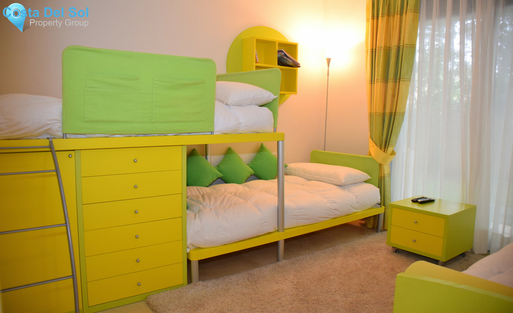 Ground Floor Apartment in Los Monteros-1260093