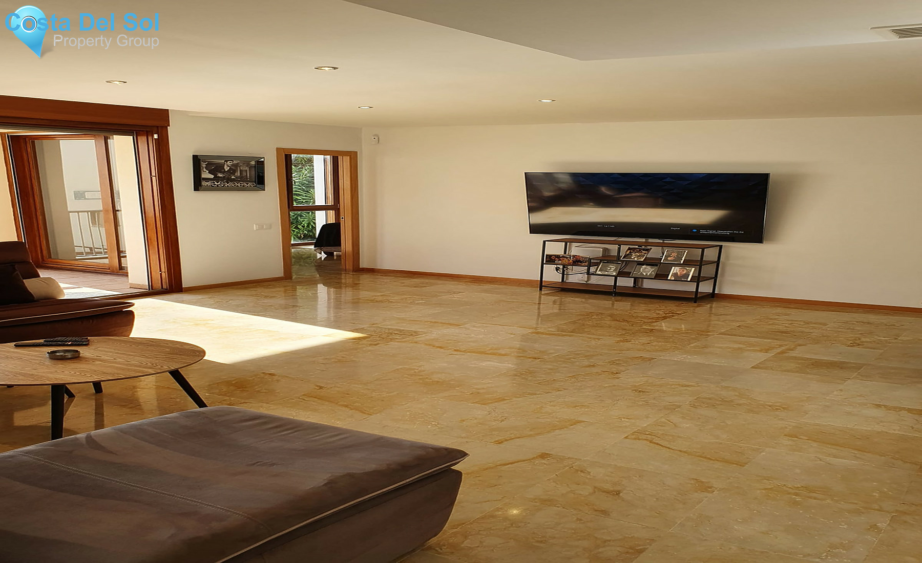 Ground Floor Apartment in Los Monteros-1304493