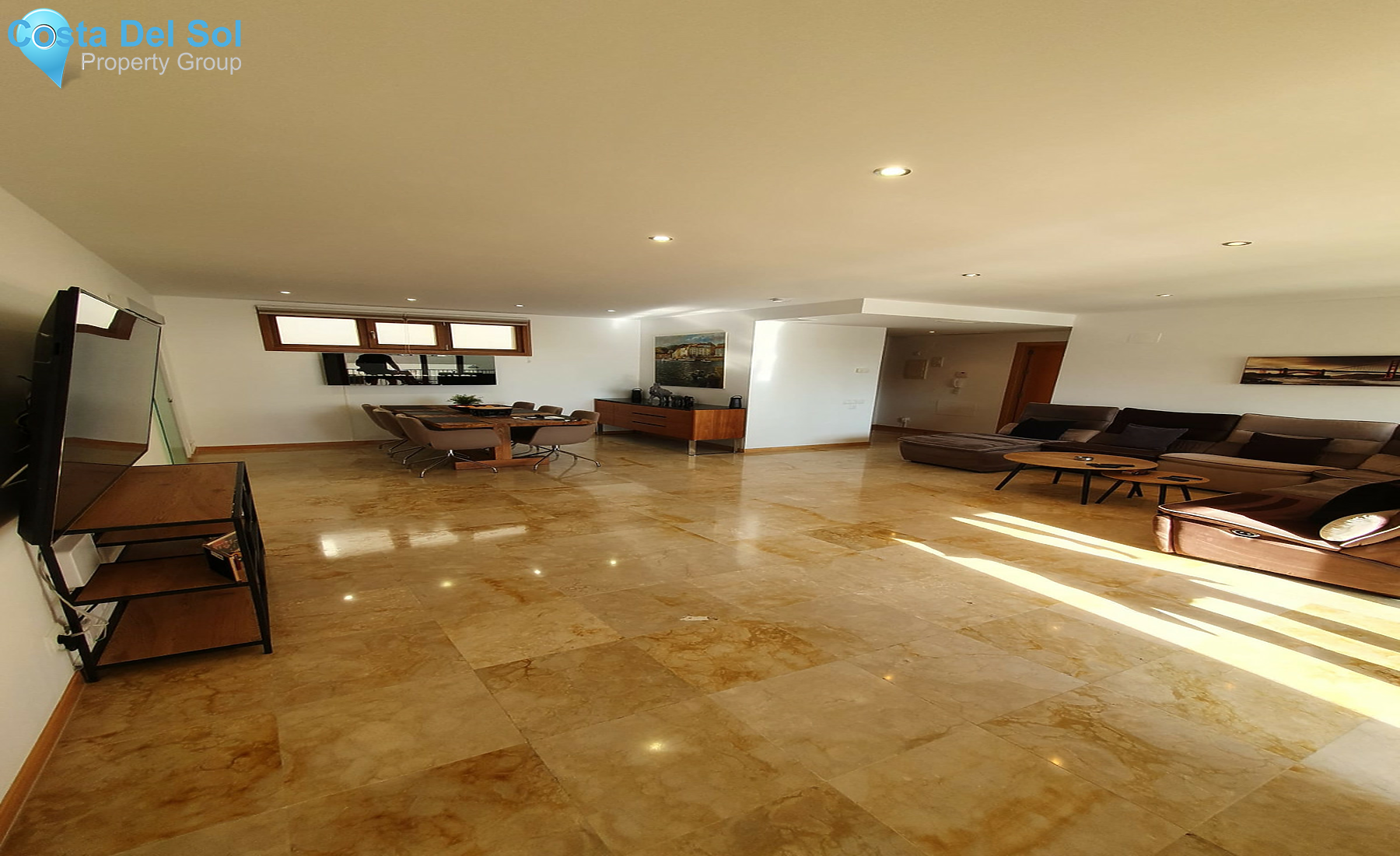 Ground Floor Apartment in Los Monteros-1304495