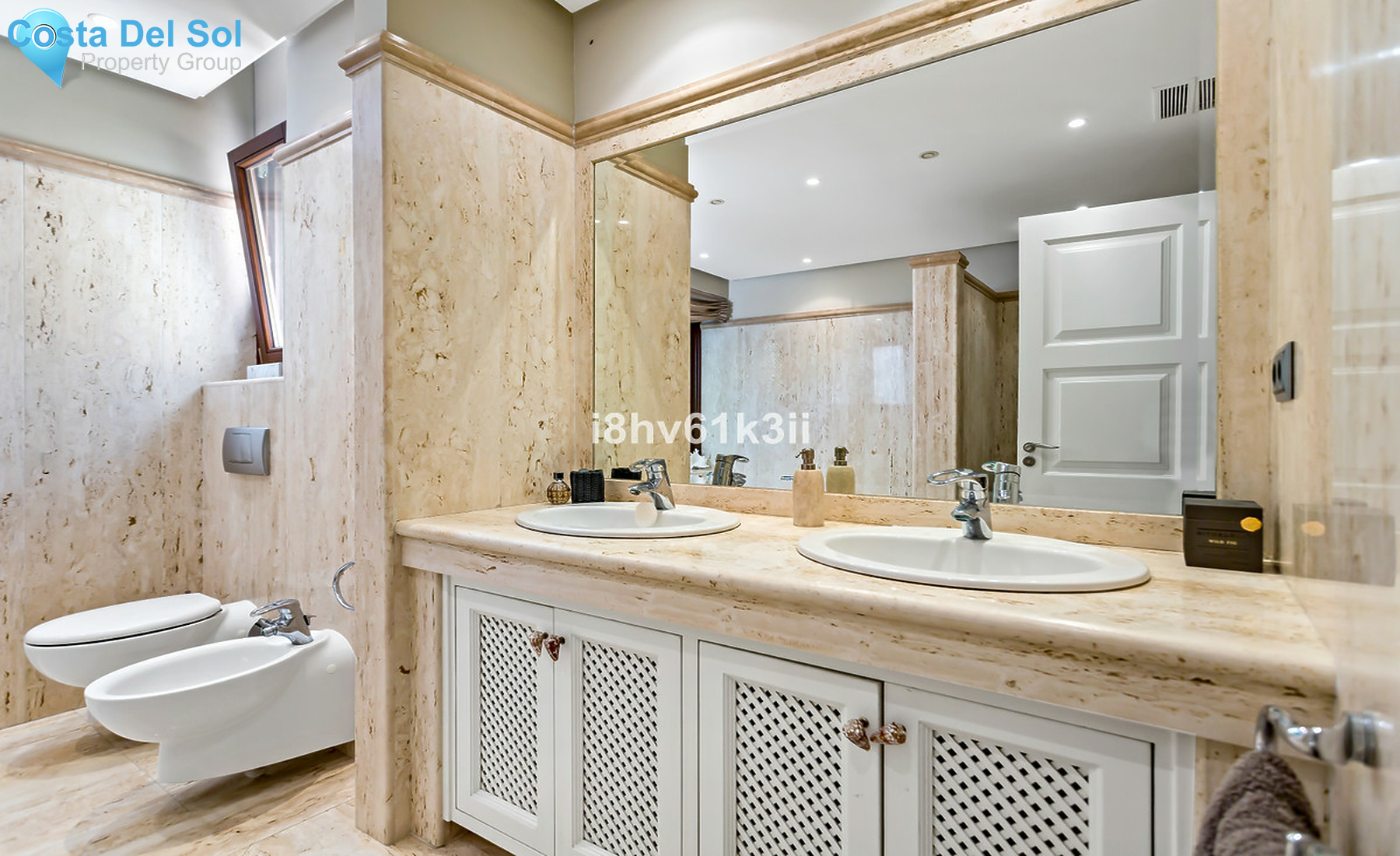 Ground Floor Apartment in Los Monteros-1346583