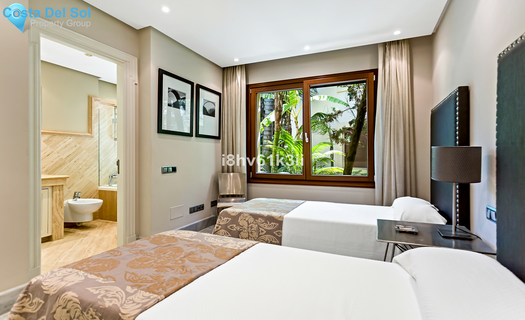 Ground Floor Apartment in Los Monteros-1346584