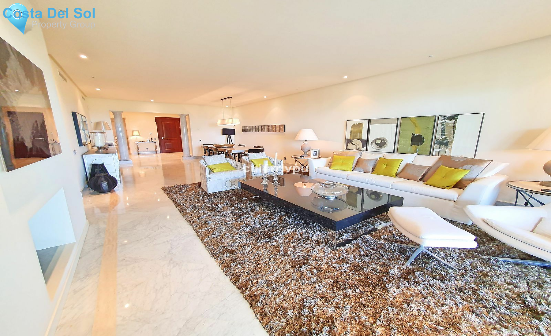 Ground Floor Apartment in Los Monteros-1135722