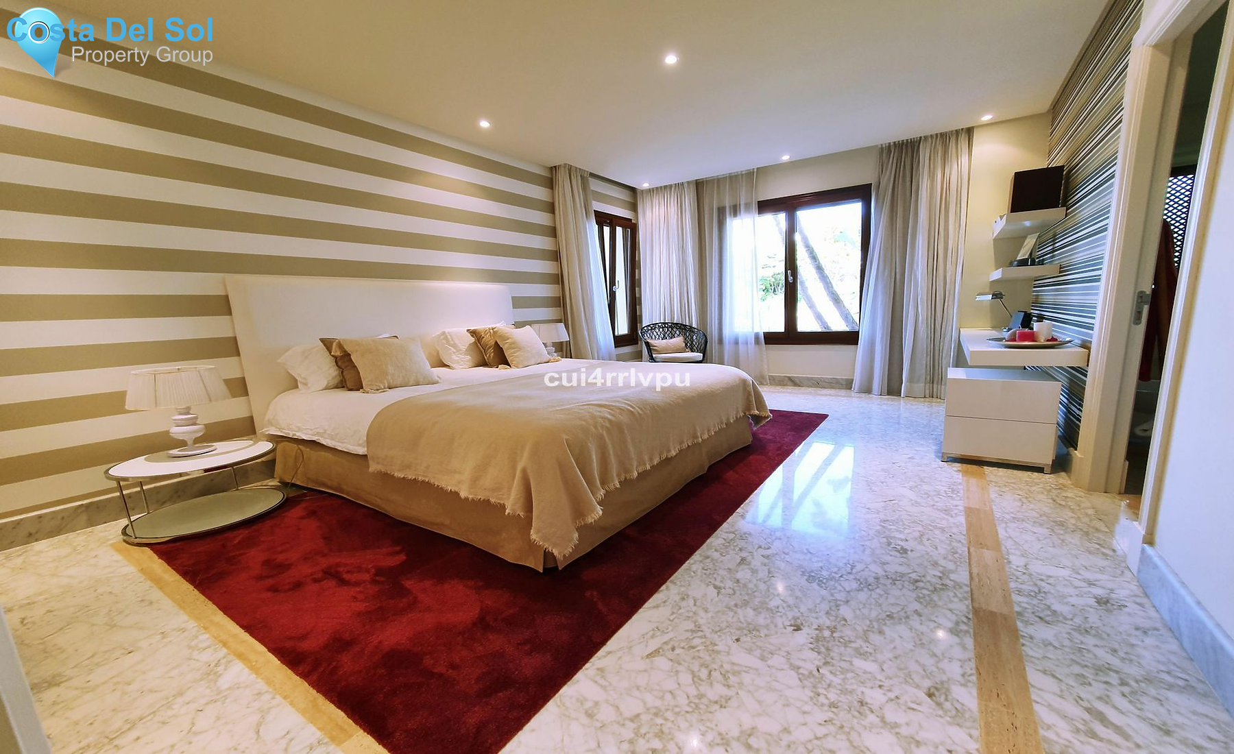 Ground Floor Apartment in Los Monteros-1135727