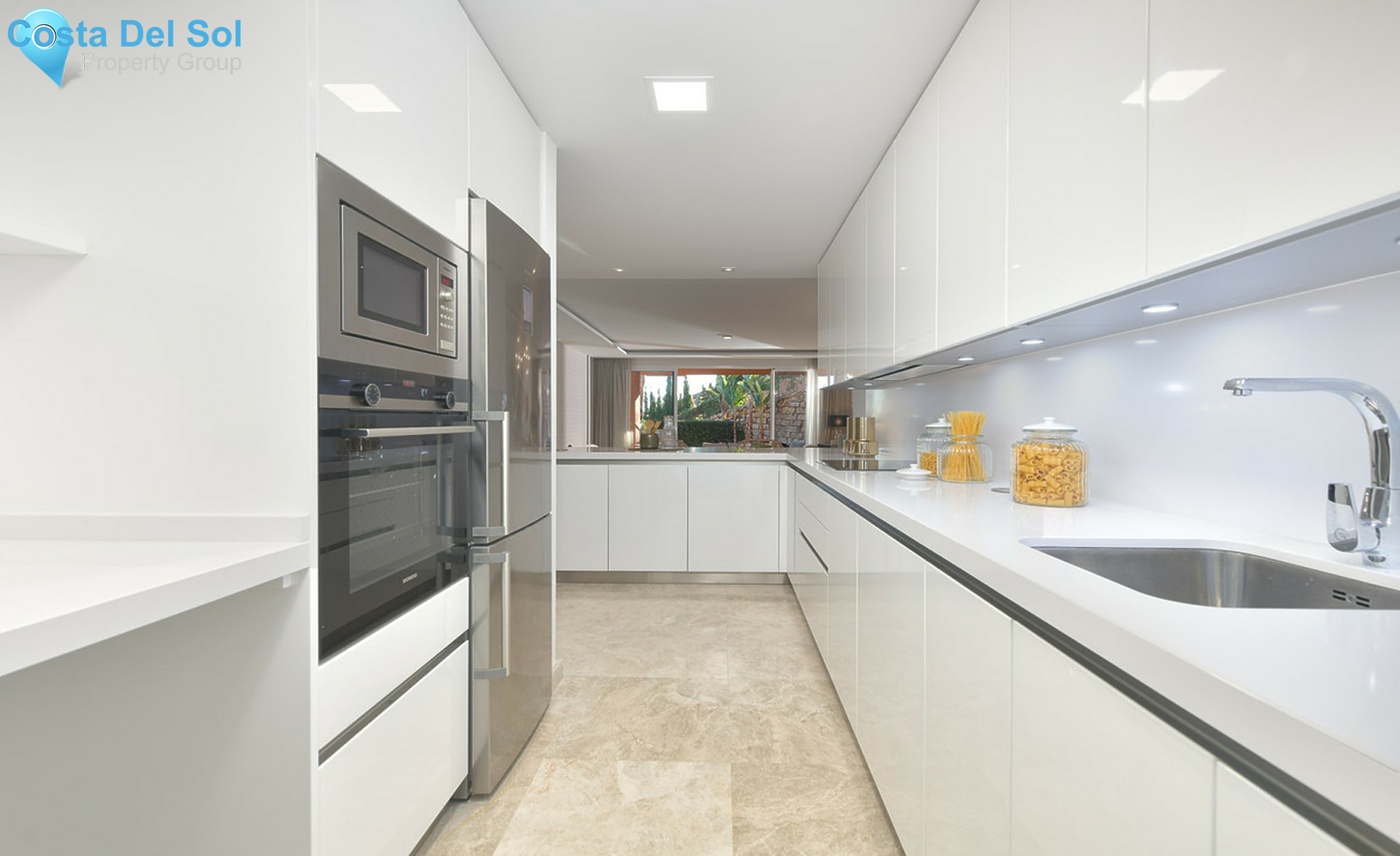 Ground Floor Apartment in Marbella-1379544