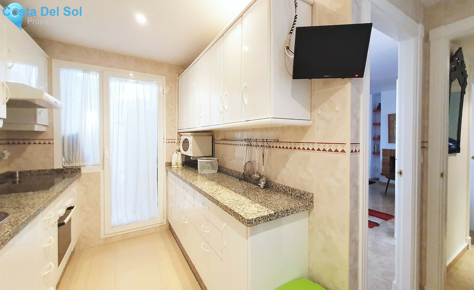 Ground Floor Apartment in Marbella-1406654