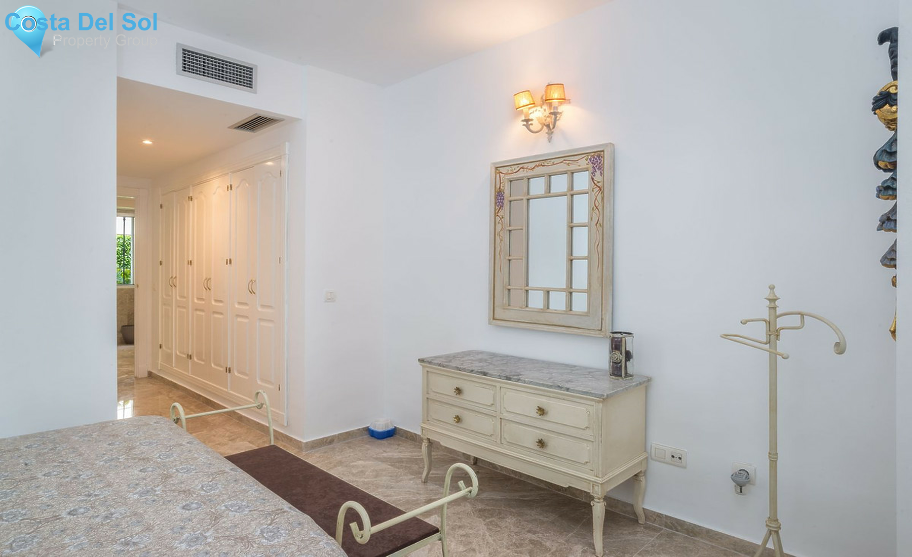 Ground Floor Apartment in Marbella-1410384