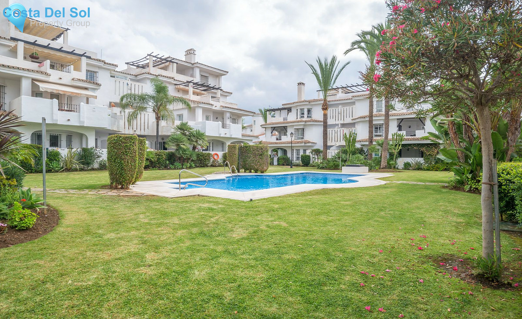 Ground Floor Apartment in Marbella-1410392