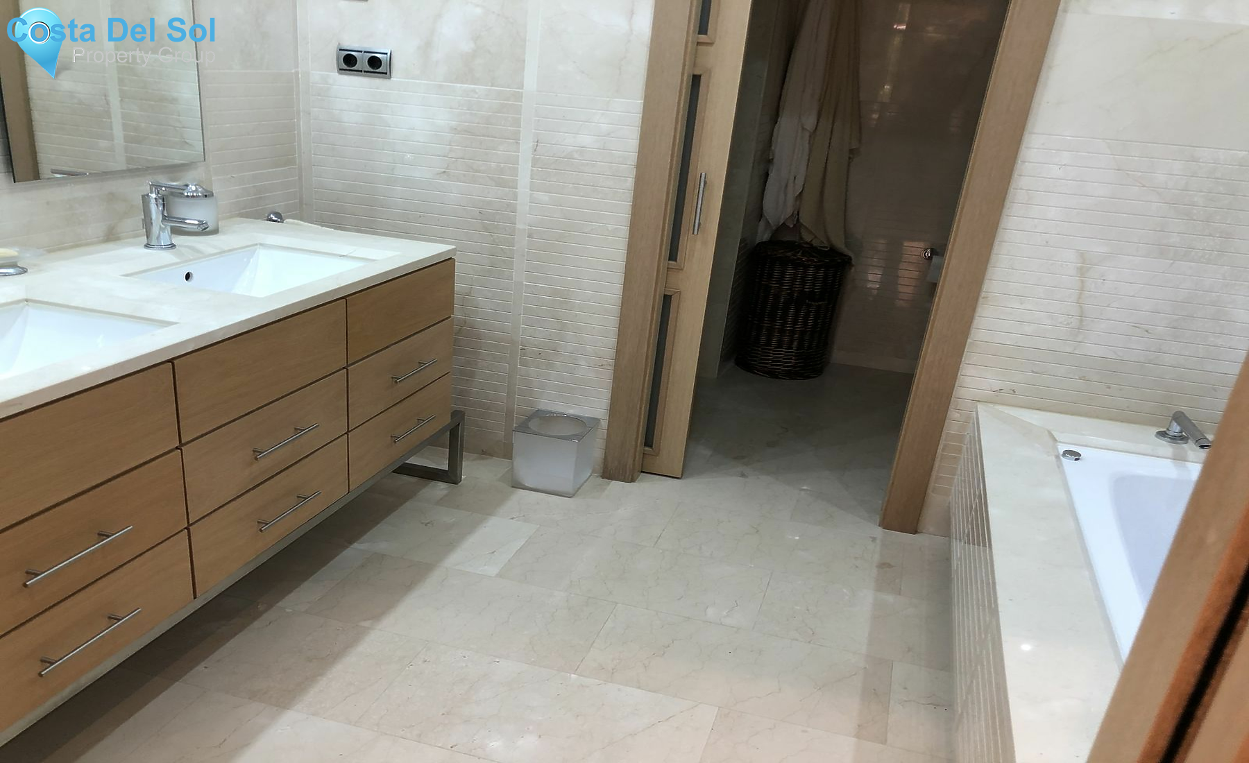 Ground Floor Apartment in Marbella-1164123