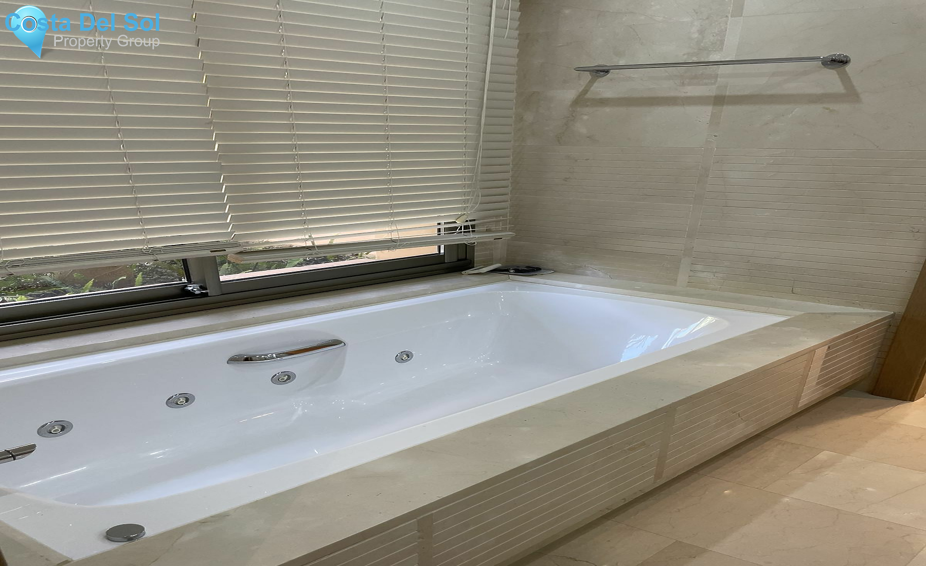 Ground Floor Apartment in Marbella-1164124