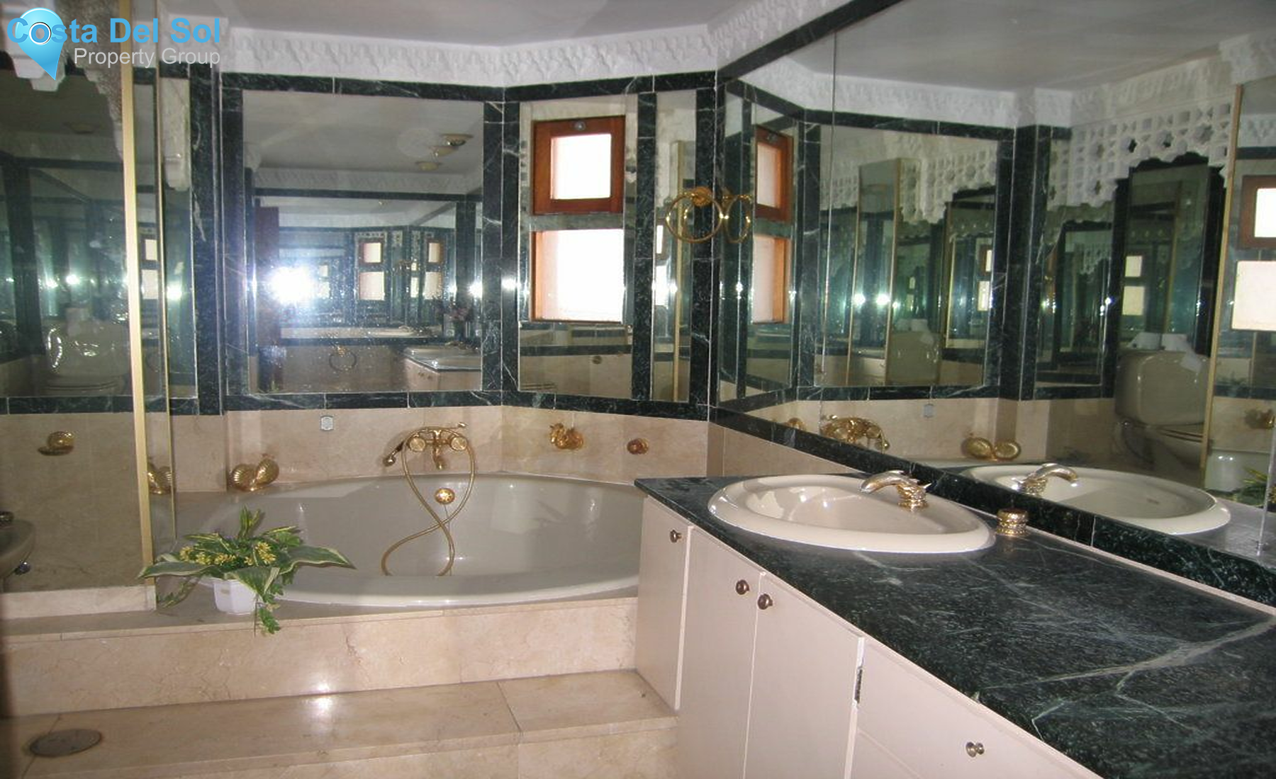 Ground Floor Apartment in Marbella-1176461