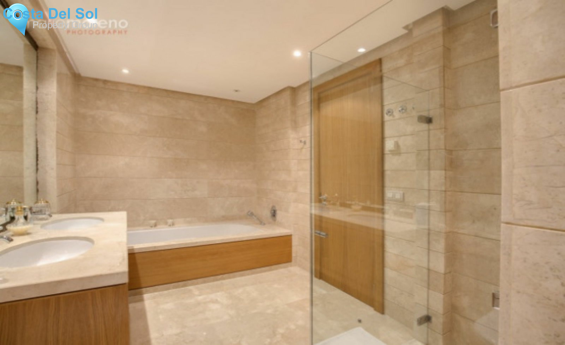 Ground Floor Apartment in Marbella-1227878