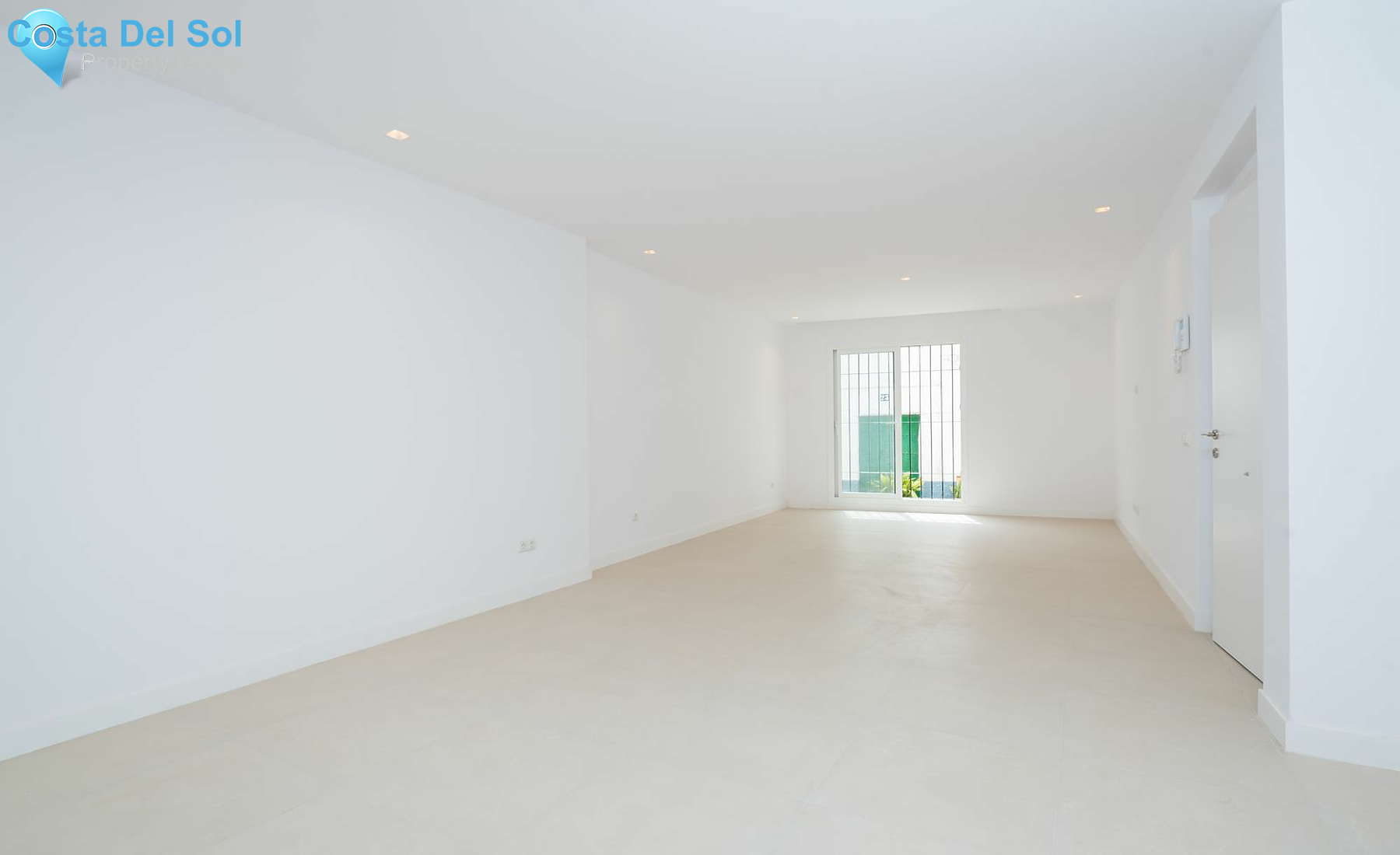 Ground Floor Apartment in Marbella-1423057