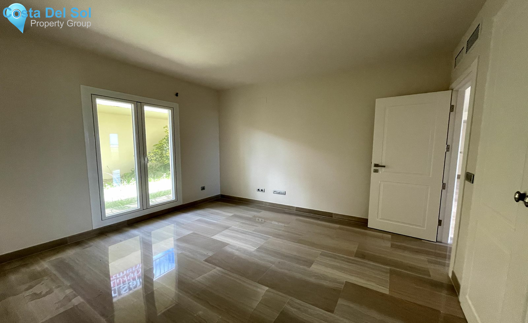 Ground Floor Apartment in Mijas Costa-1191240