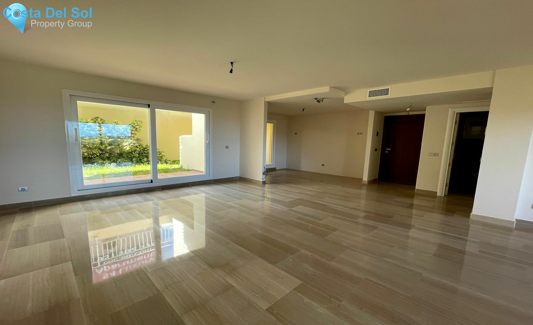 Ground Floor Apartment in Mijas Costa-1191232