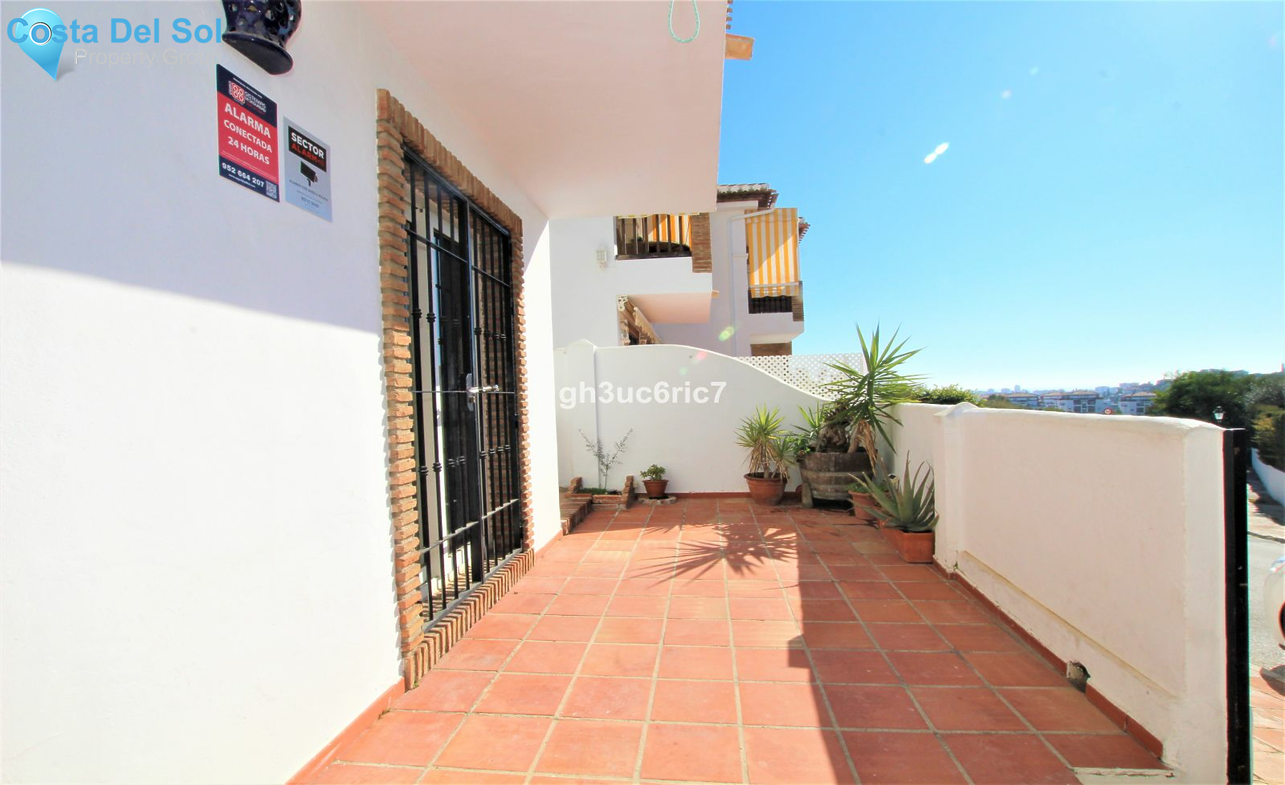 Ground Floor Apartment in Mijas Costa-1195139