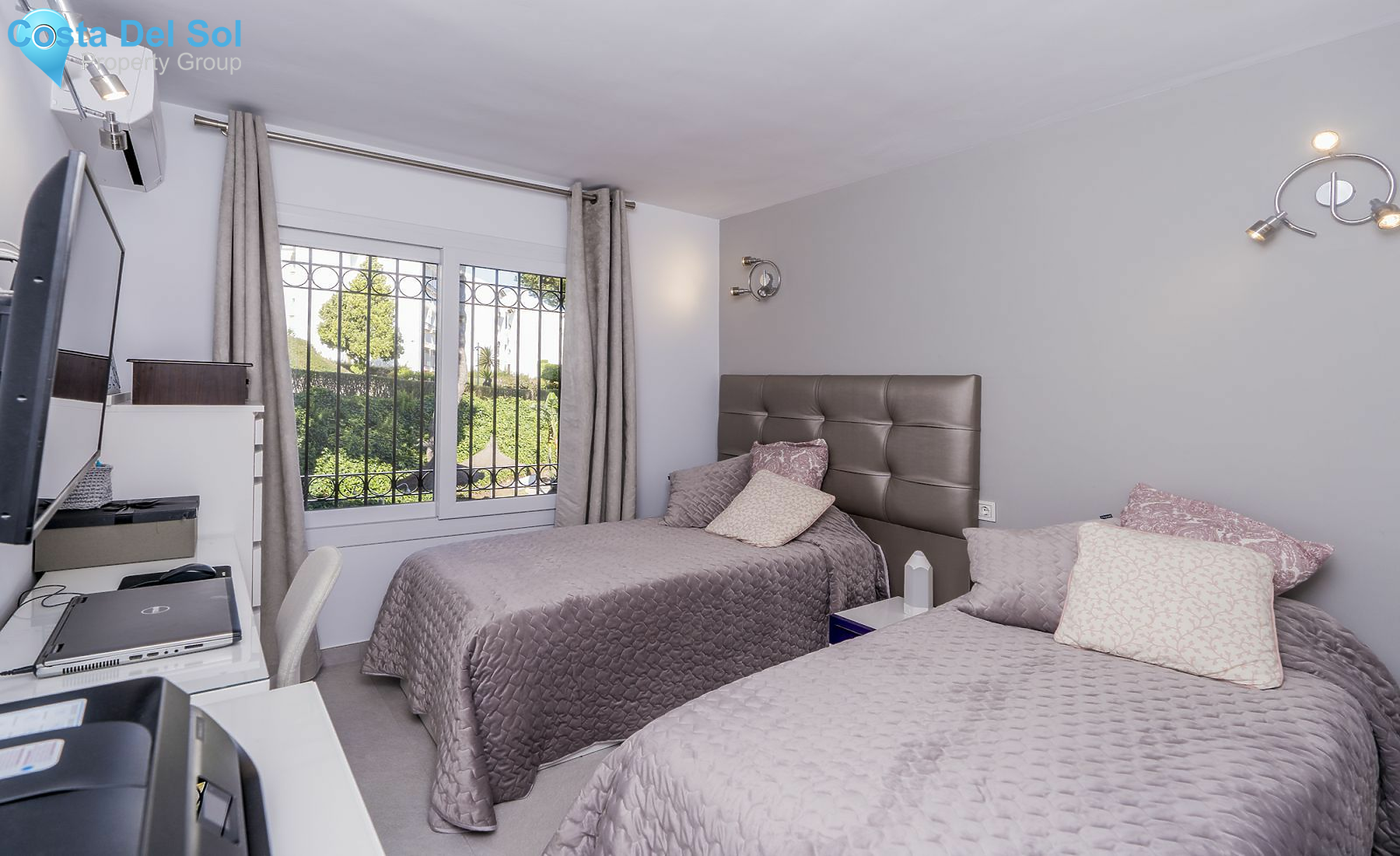 Ground Floor Apartment in Miraflores-1393529