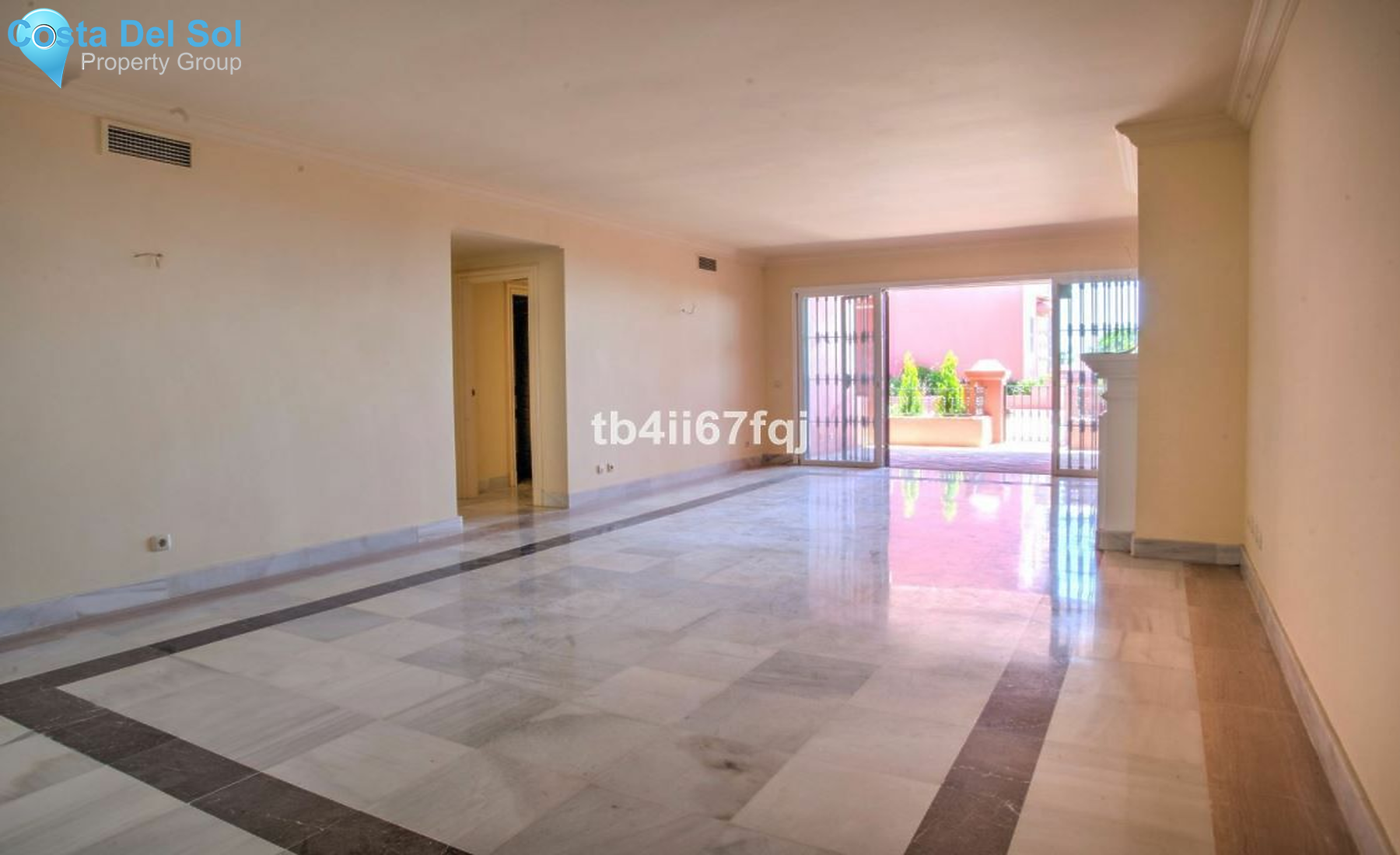 Ground Floor Apartment in Monte Halcones-1182577
