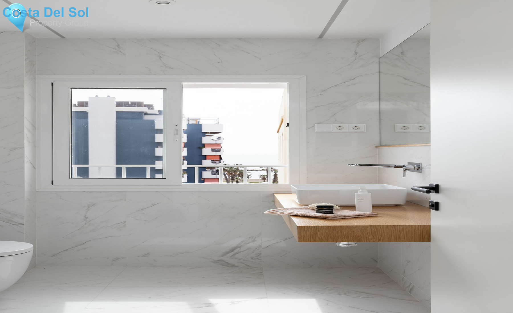 Ground Floor Apartment in Málaga-1203066