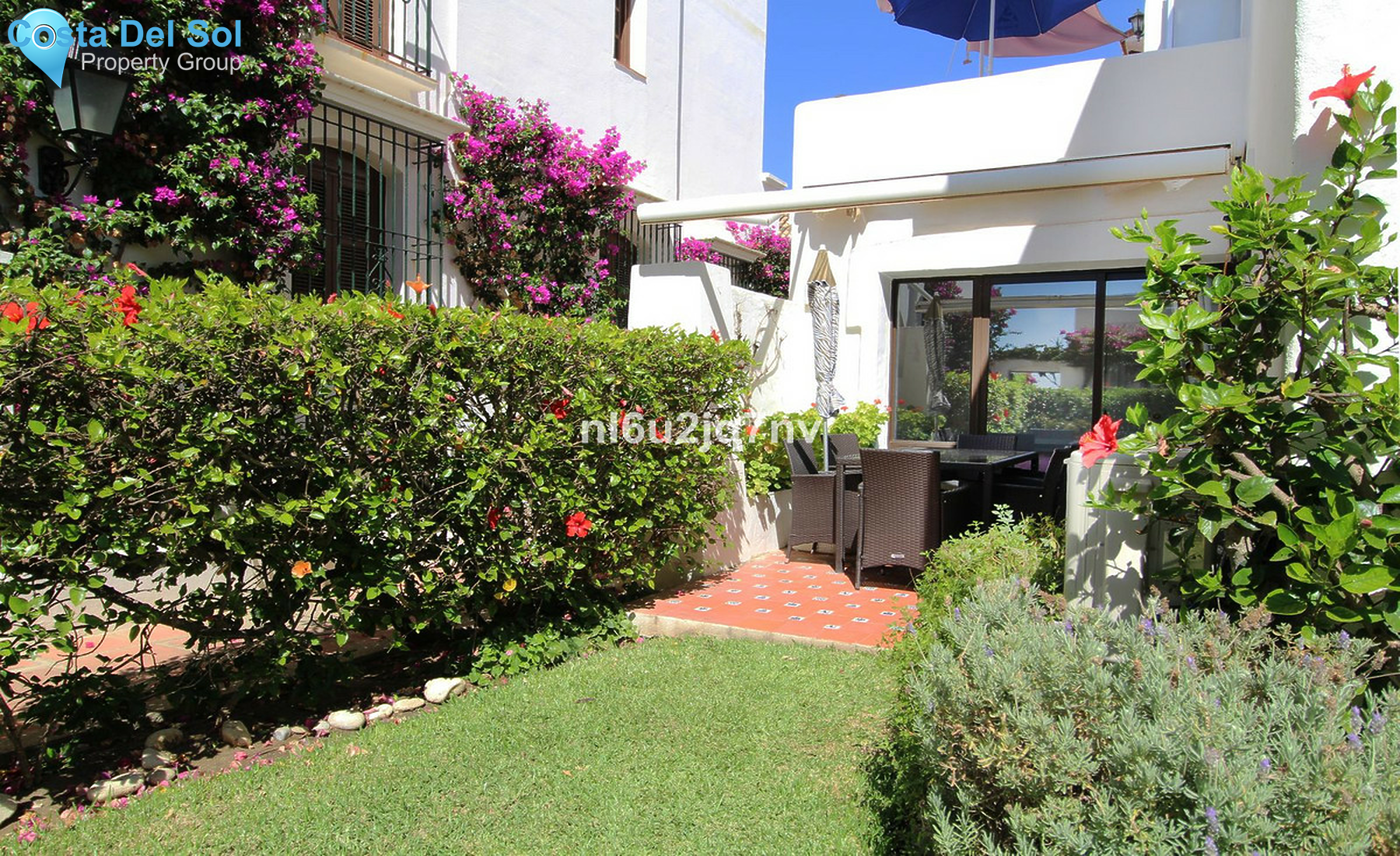 Ground Floor Apartment in New Golden Mile-1408028