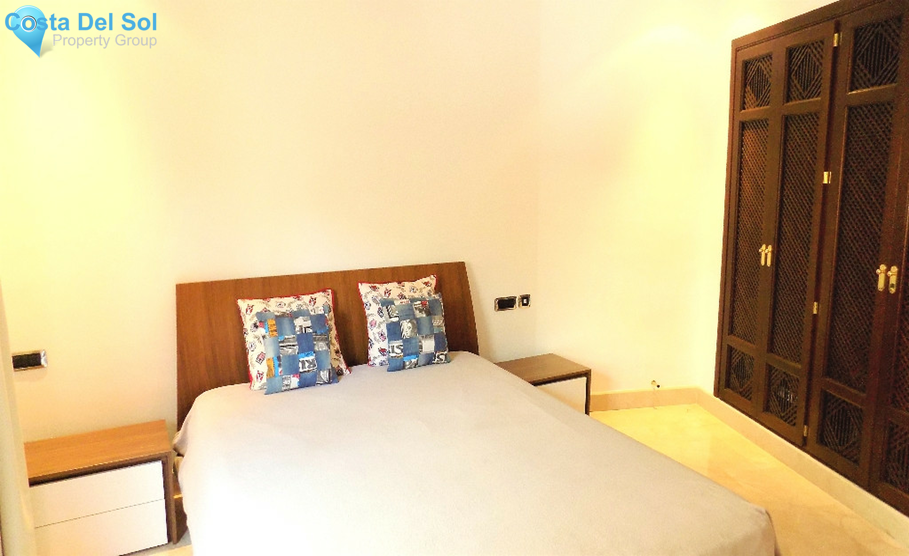 Ground Floor Apartment in New Golden Mile-1456904