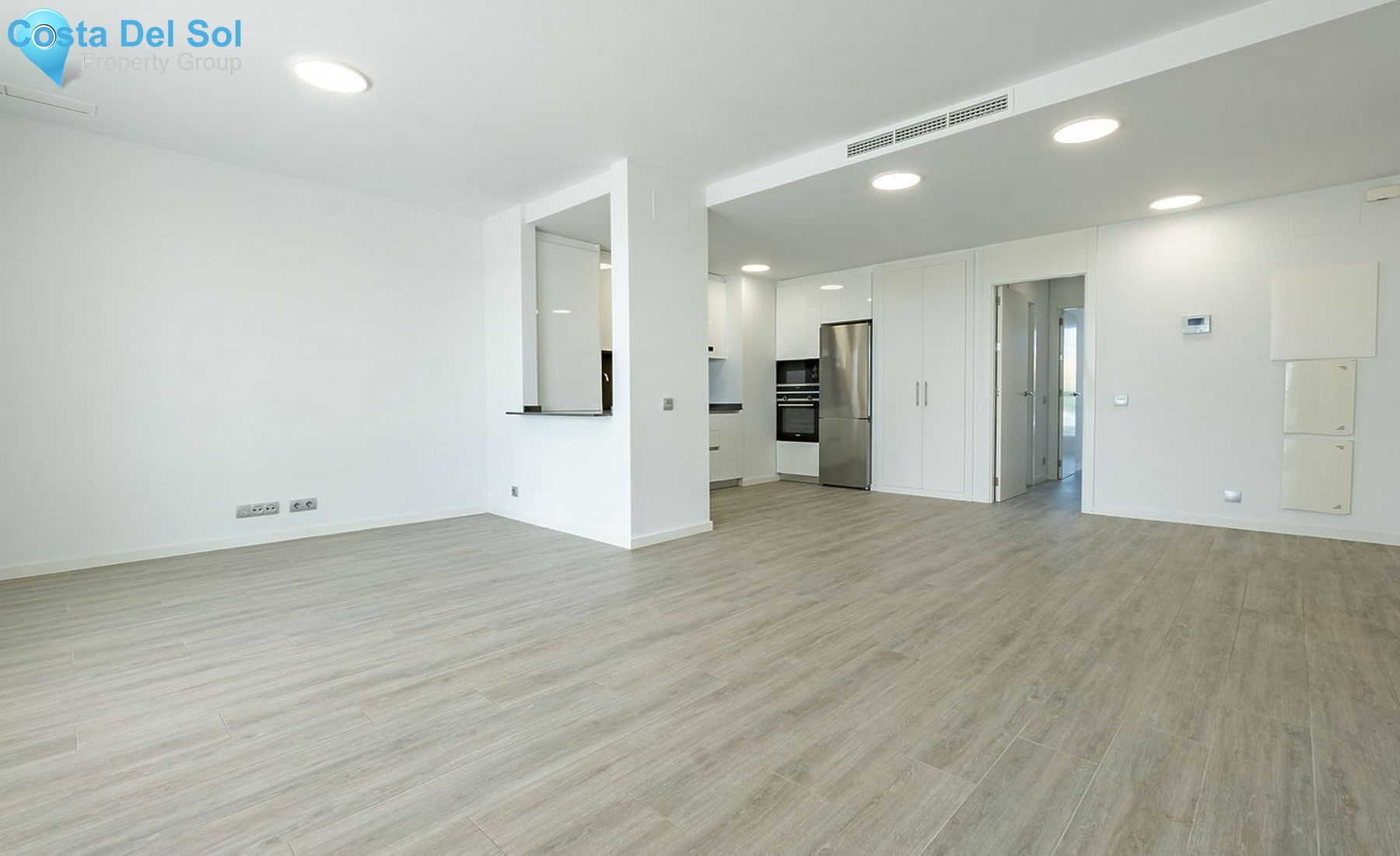 Ground Floor Apartment in New Golden Mile-1460631